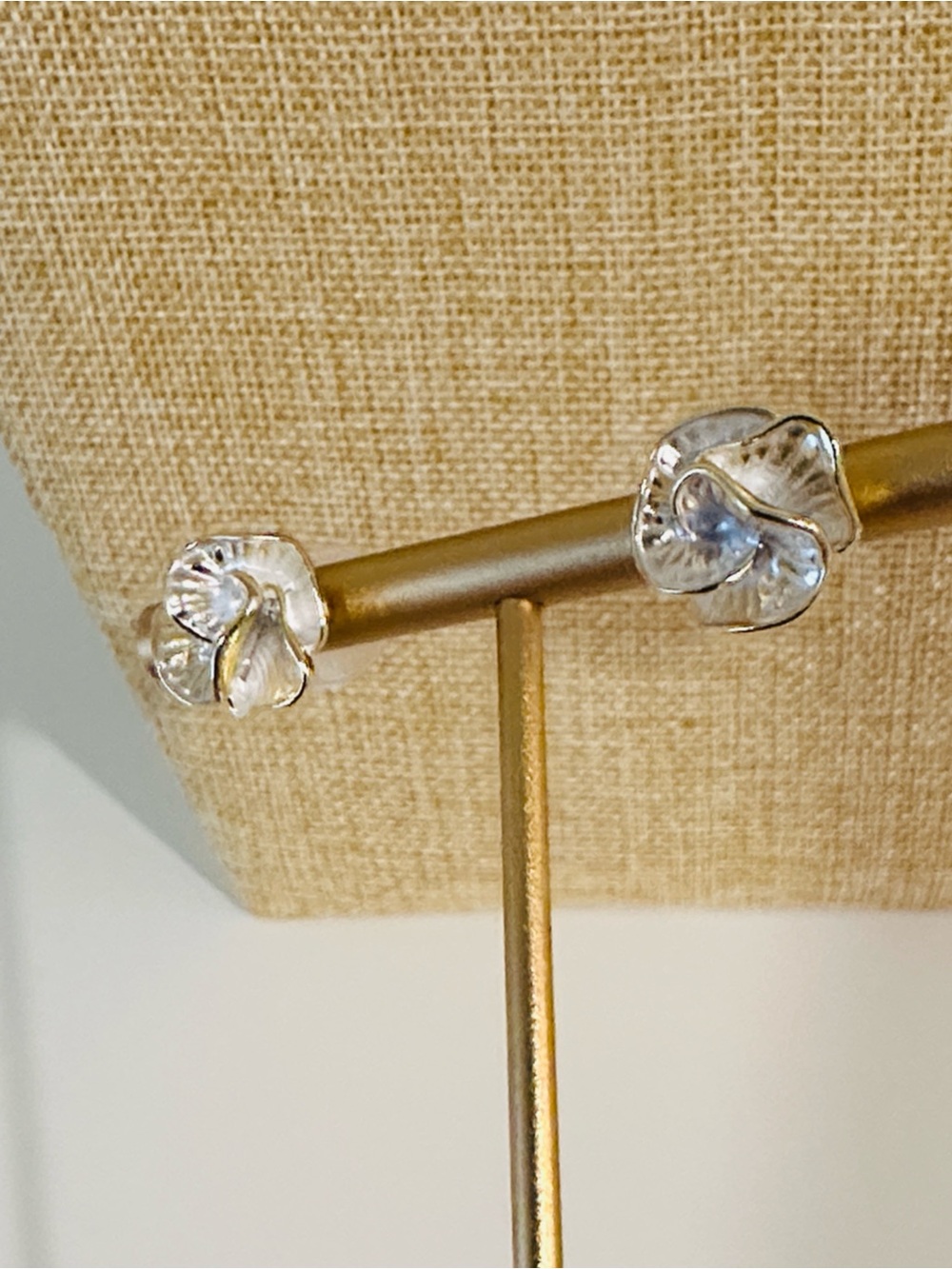 Fashion Jewelry Silver Floral Stud Earrings - Women Jewelry